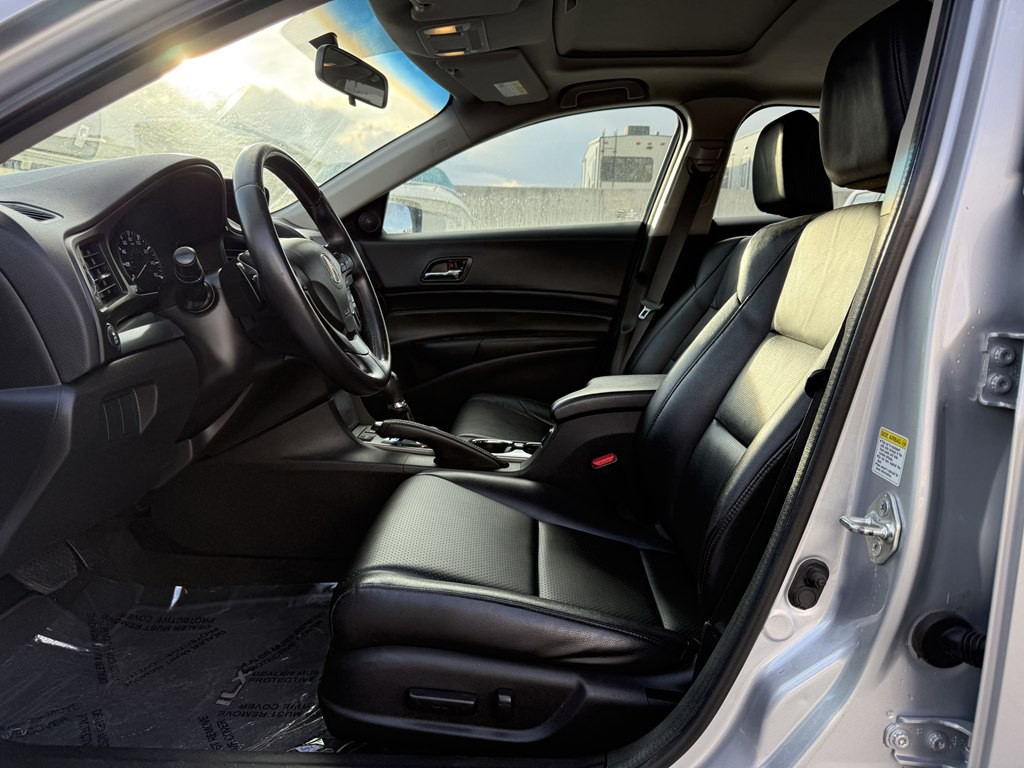 2014 Acura ILX Image 12