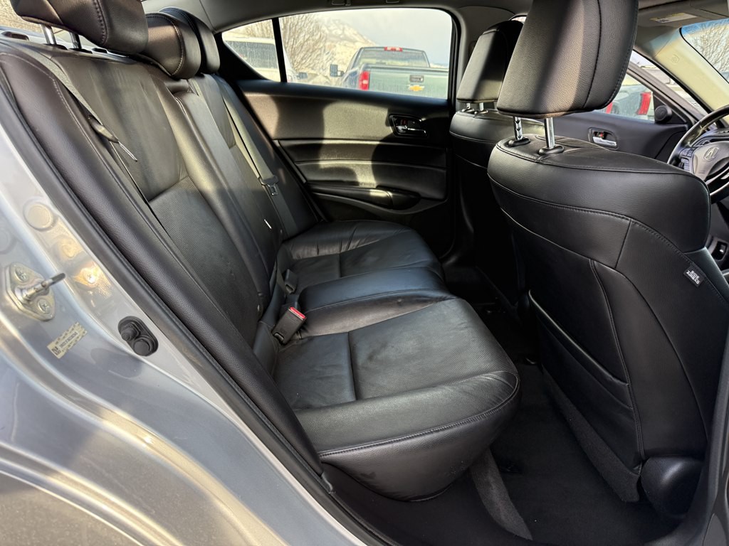 2014 Acura ILX Image 16
