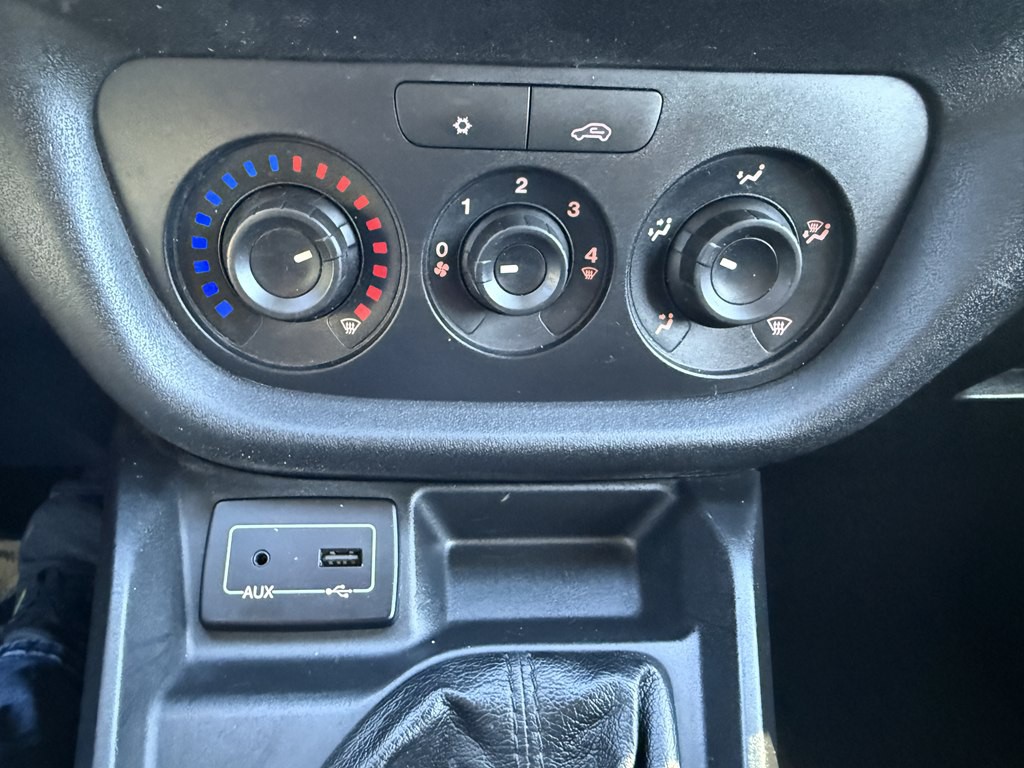 2016 RAM Promaster Image 32