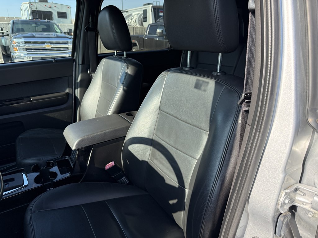2011 Ford Escape Image 14