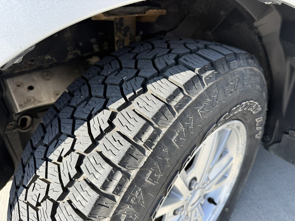 2011 Ford Escape Image 25