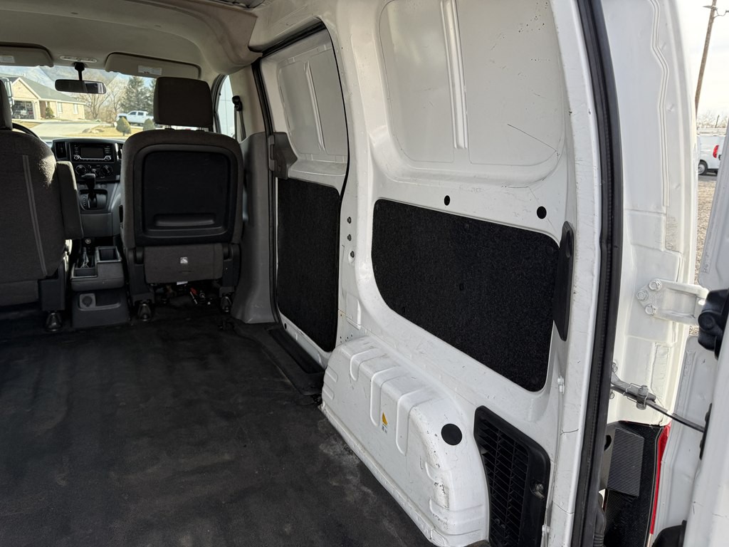 2018 Nissan NV200 Image 20