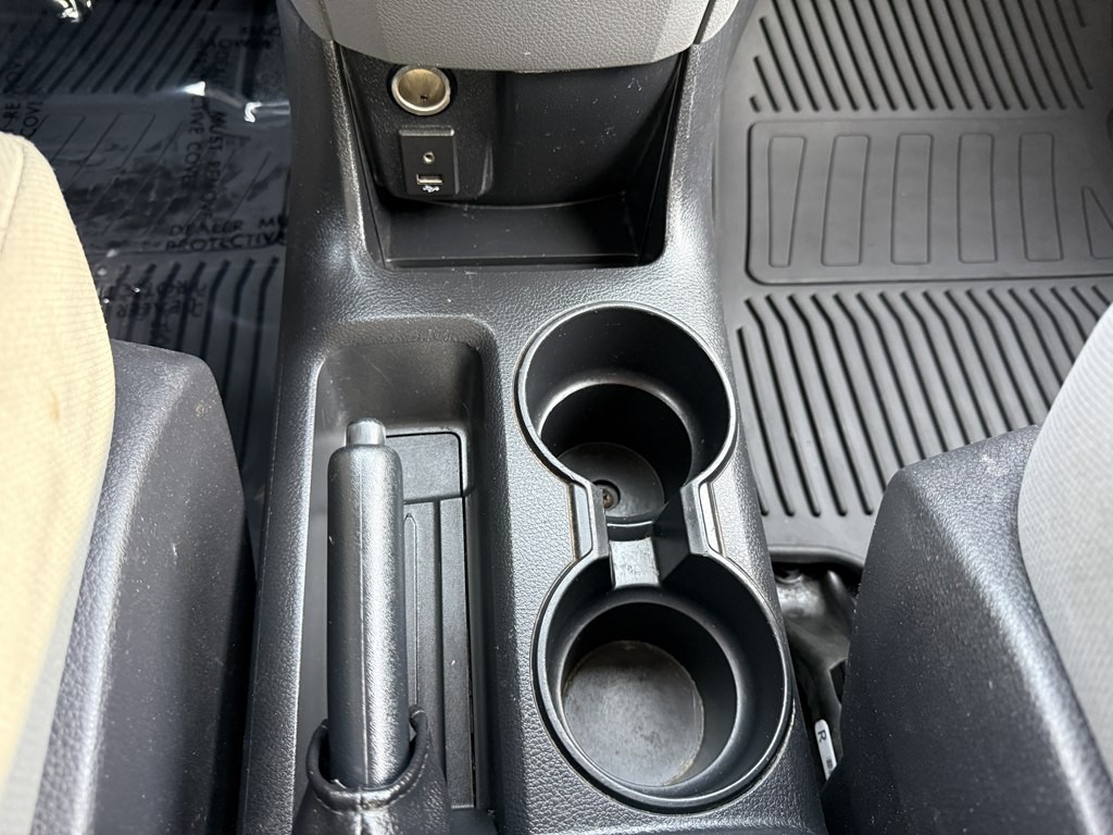 2018 Nissan NV200 Image 36