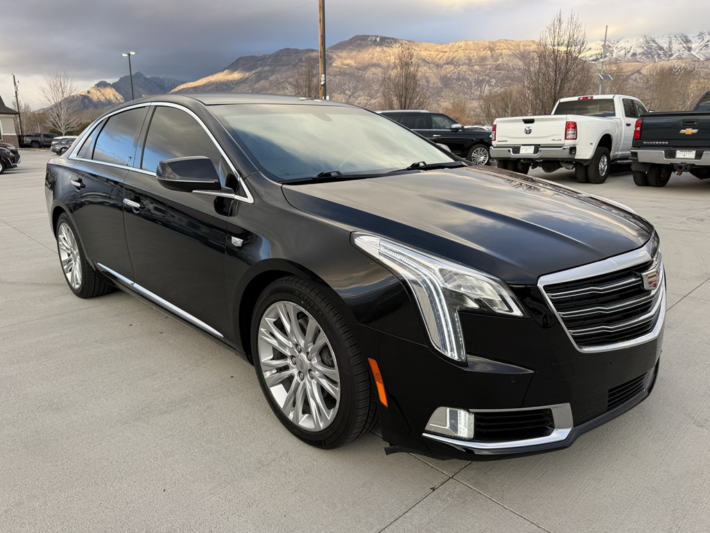 2018 Cadillac XTS Image 1