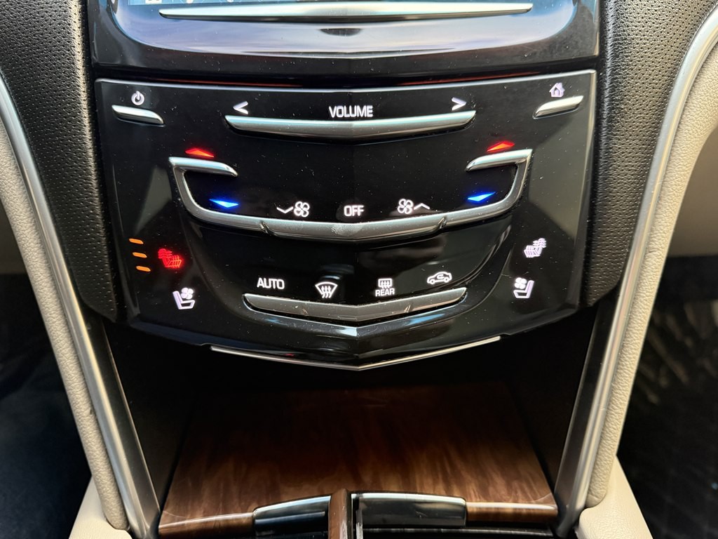 2018 Cadillac XTS Image 39