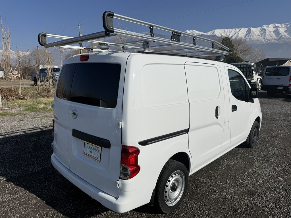 2020 Nissan NV200 Image 3