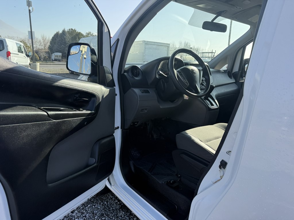 2020 Nissan NV200 Image 14