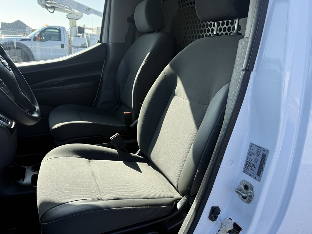 2020 Nissan NV200 Image 16
