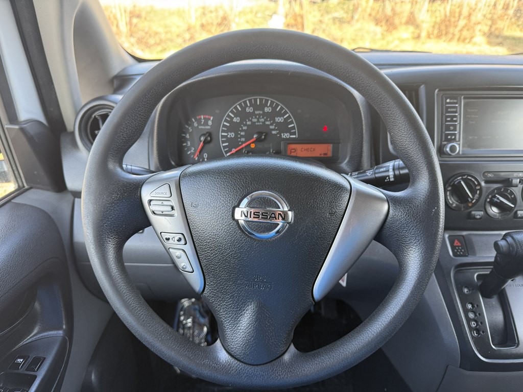 2020 Nissan NV200 Image 28