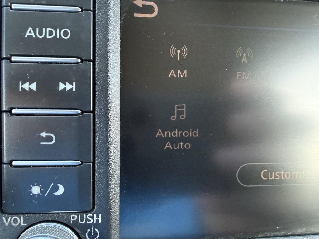 2020 Nissan NV200 Image 38