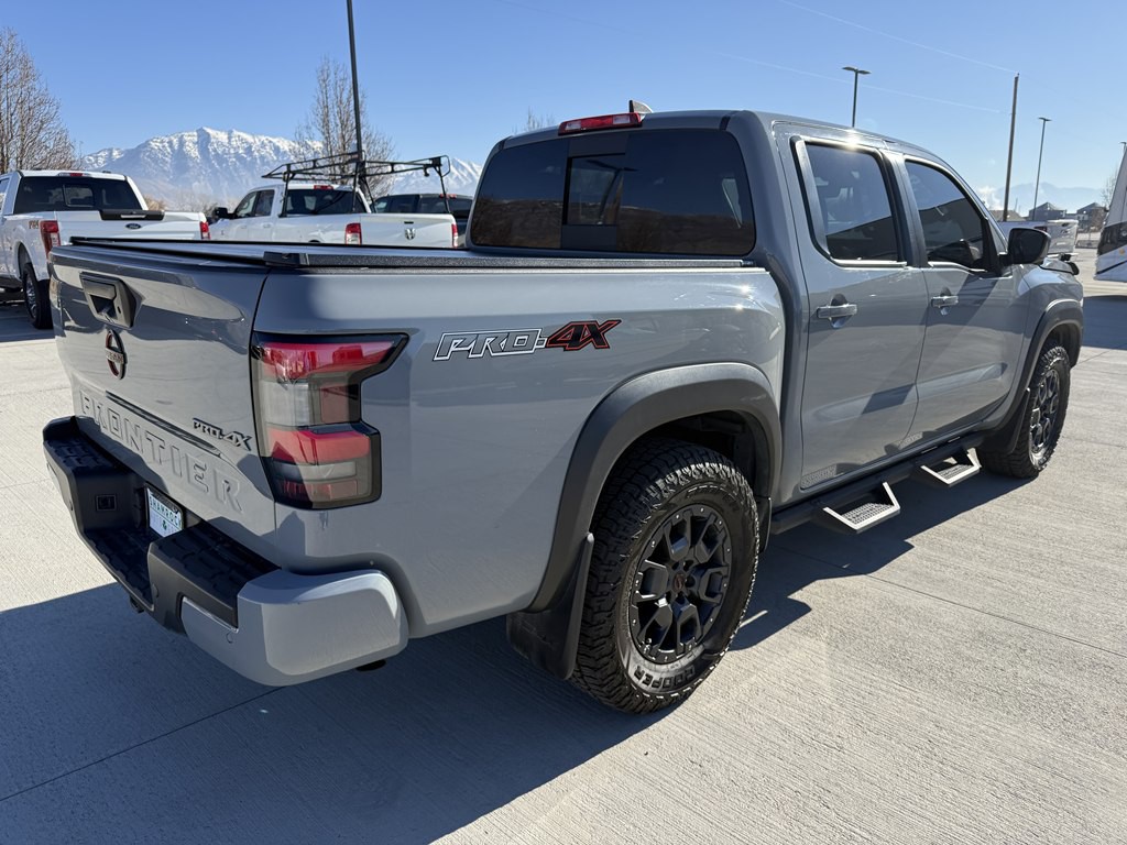 2023 Nissan Frontier Image 3