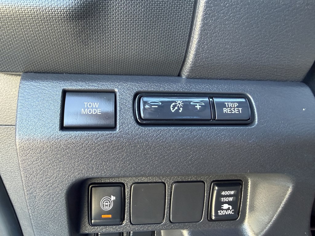 2023 Nissan Frontier Image 33