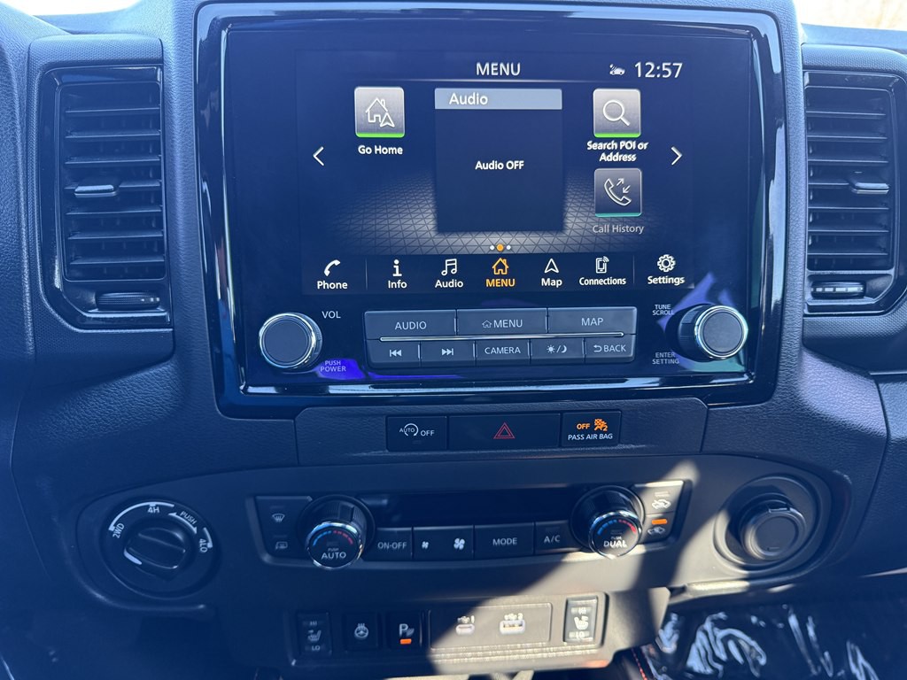 2023 Nissan Frontier Image 39