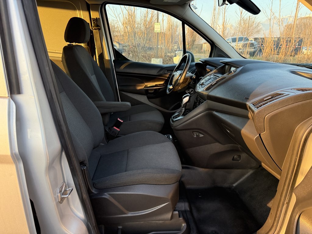 2017 Ford Transit Connect Image 16