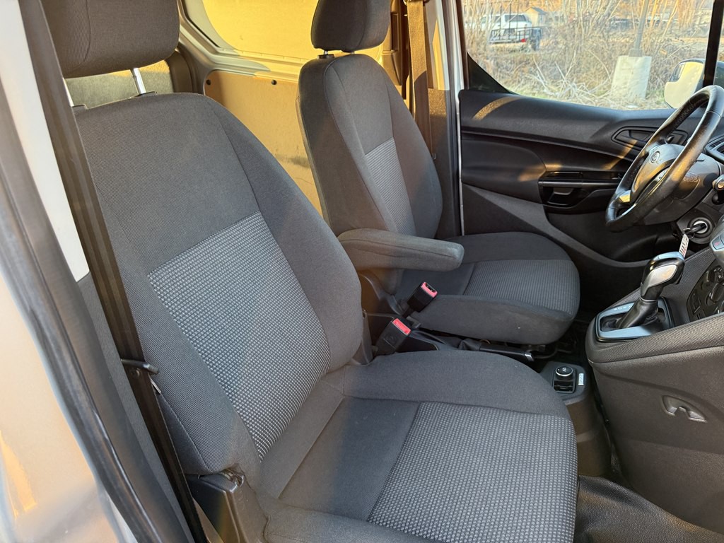 2017 Ford Transit Connect Image 17