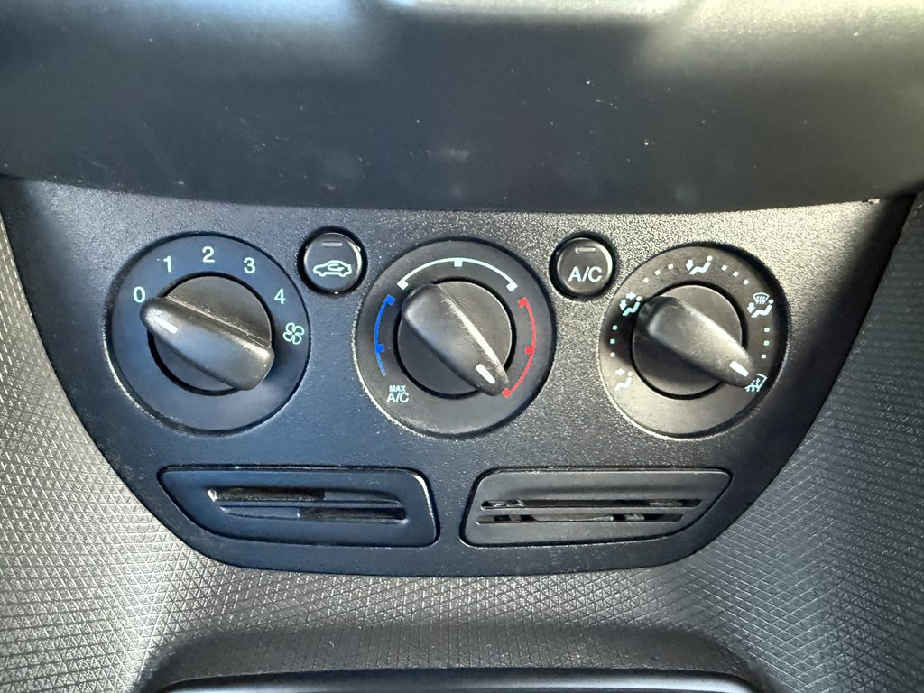 2017 Ford Transit Connect Image 37