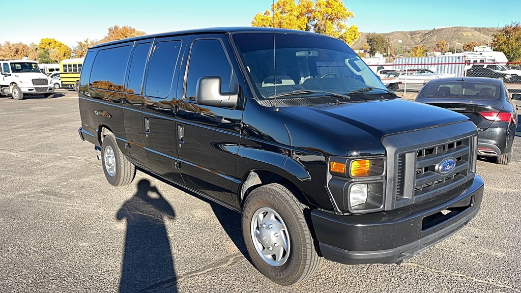 2014 Ford Econoline Image 1