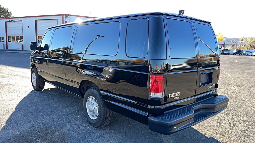 2014 Ford Econoline Image 4