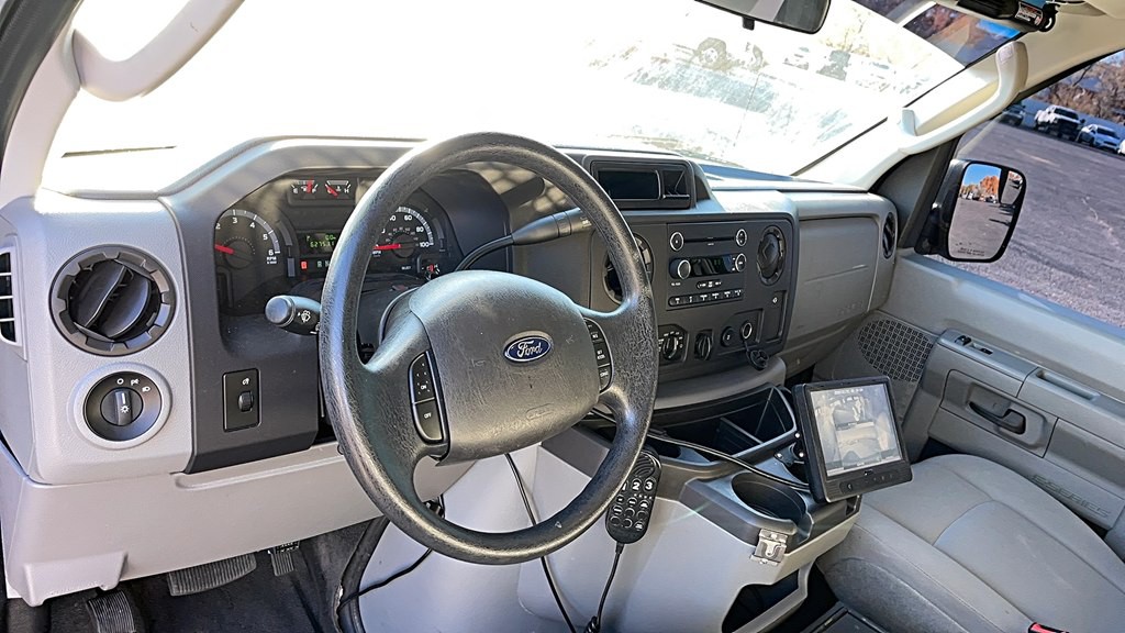 2014 Ford Econoline Image 7