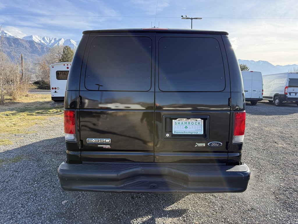 2014 Ford Econoline Image 4
