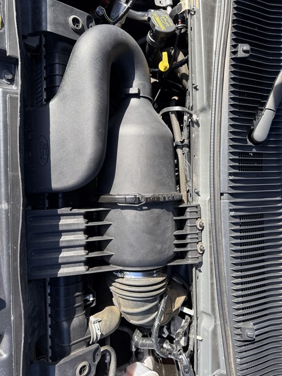 2014 Ford Econoline Image 9