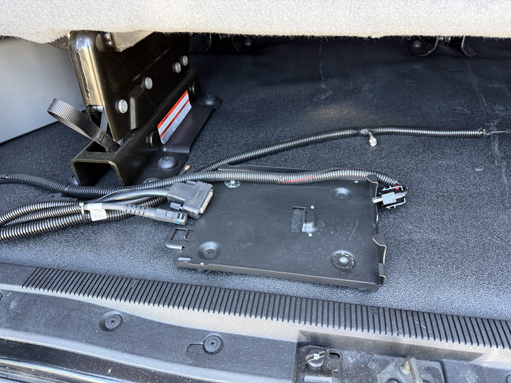 2014 Ford Econoline Image 28