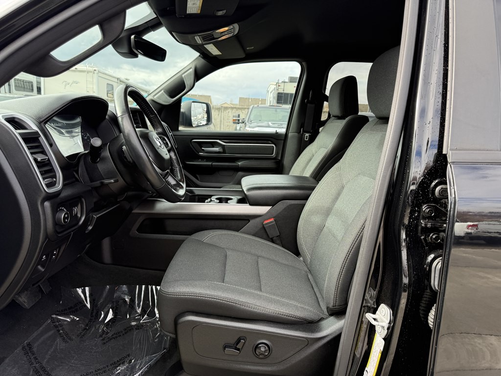 2020 RAM 1500 Image 15