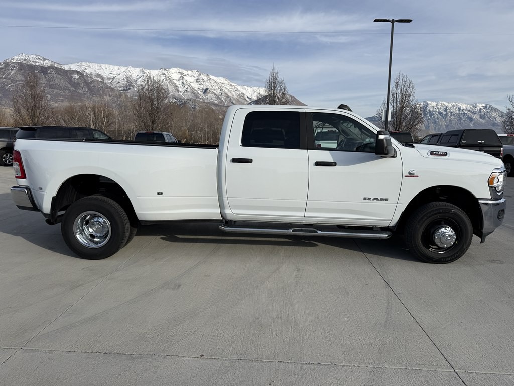 2024 RAM 3500 Image 2