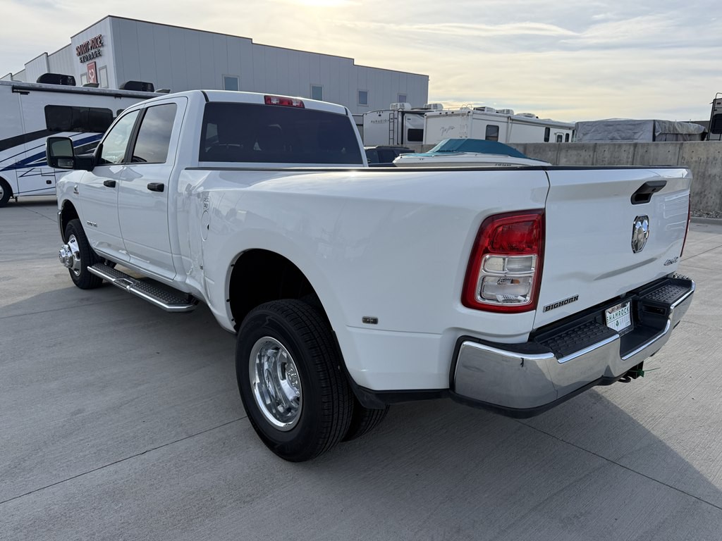 2024 RAM 3500 Image 5