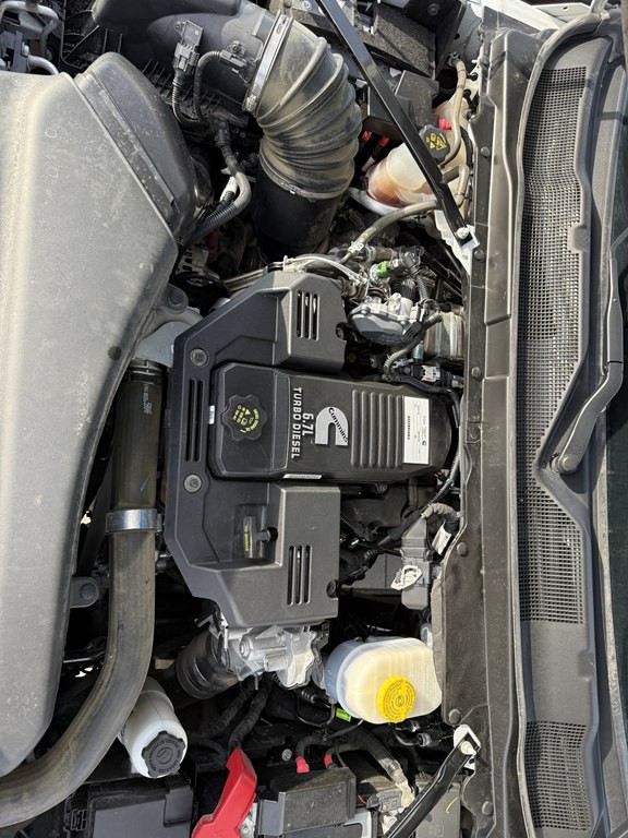 2024 RAM 3500 Image 12