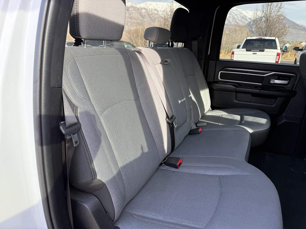 2024 RAM 3500 Image 23