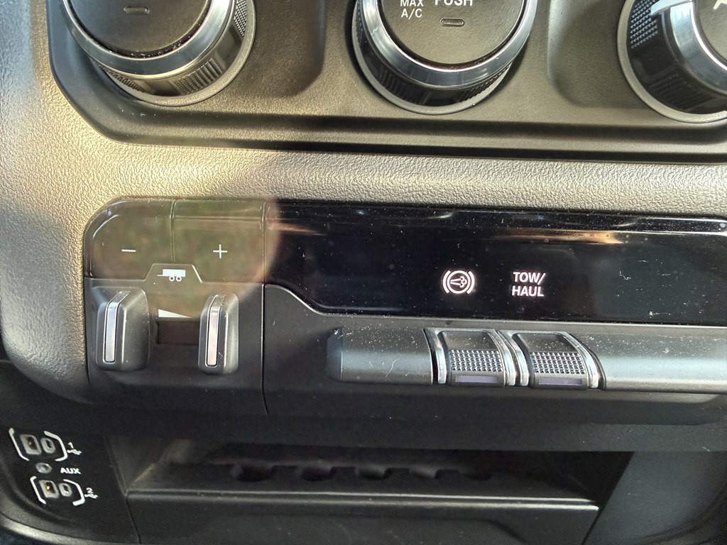 2024 RAM 3500 Image 45