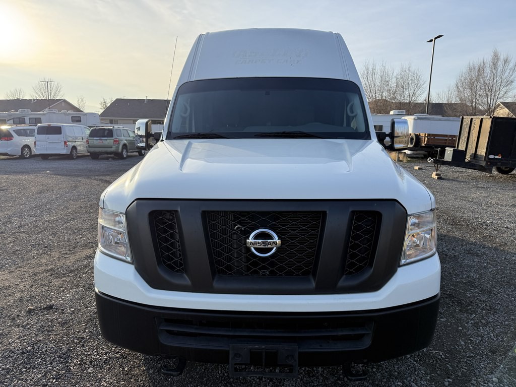 2021 Nissan NV Image 8