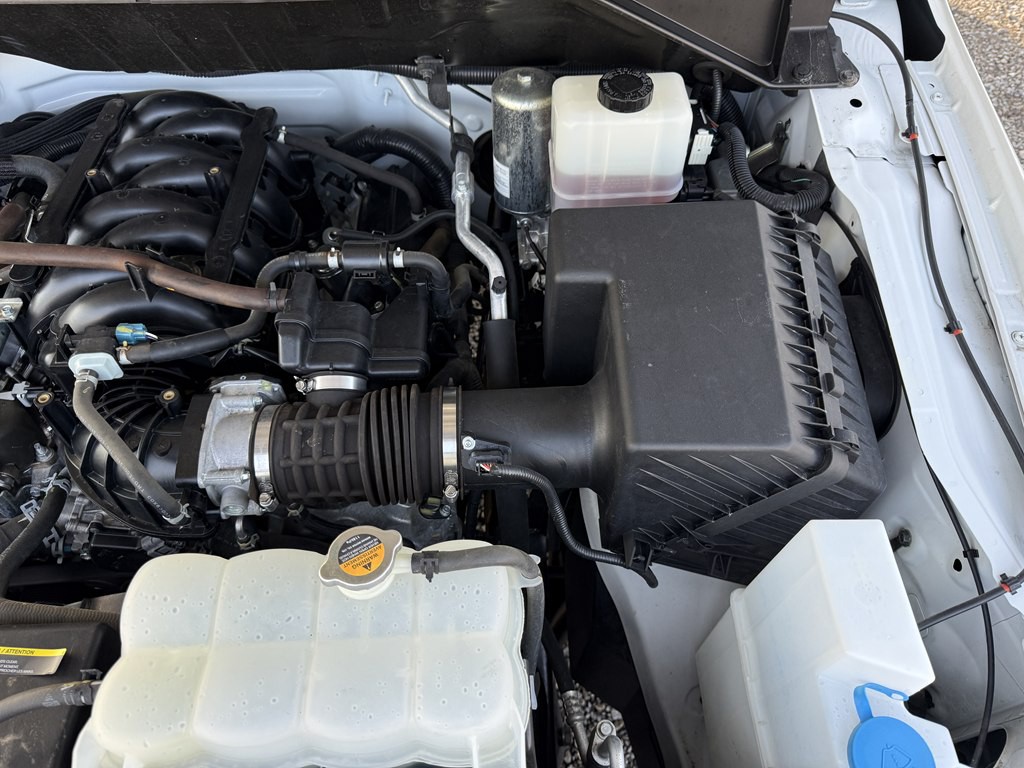 2021 Nissan NV Image 11