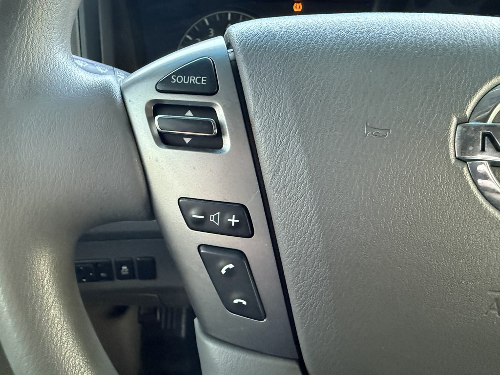 2021 Nissan NV Image 26