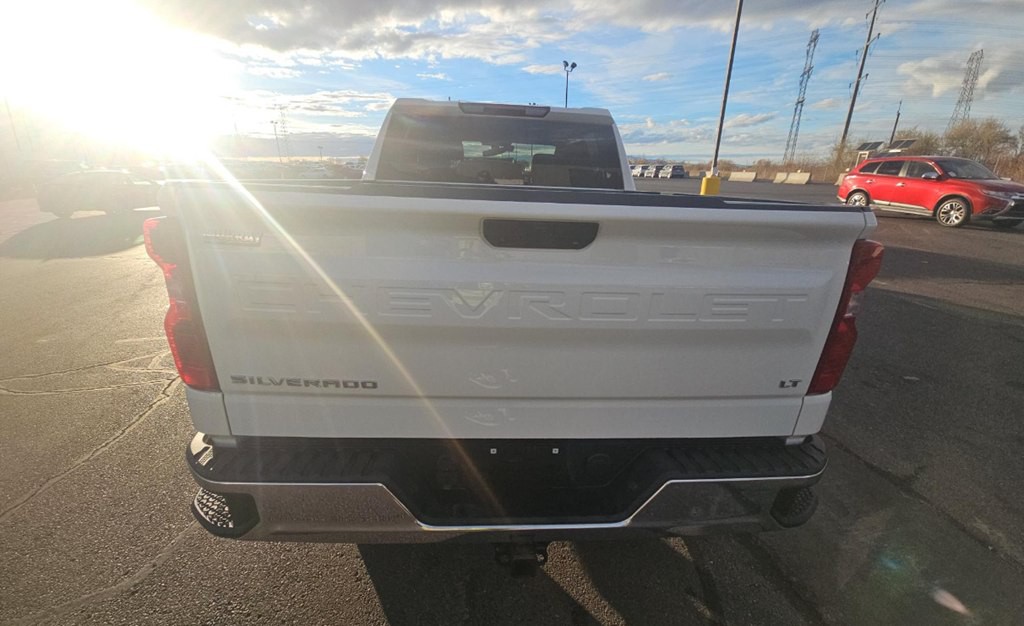 2020 Chevrolet Silverado 1500 Image 3