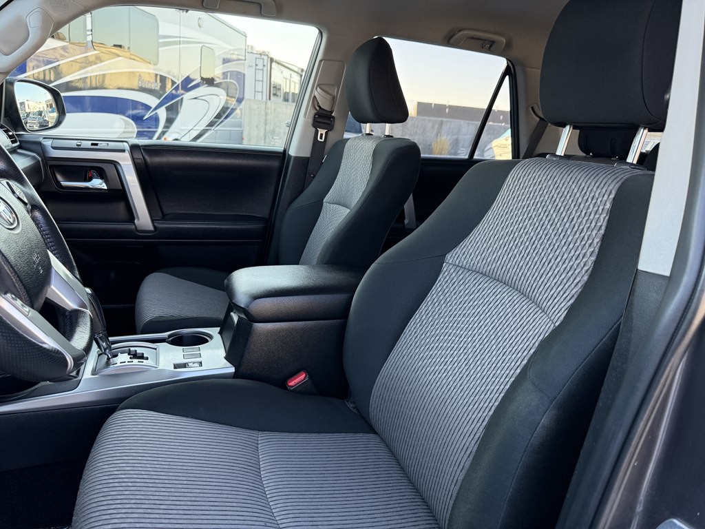 2019 Toyota 4Runner Image 16