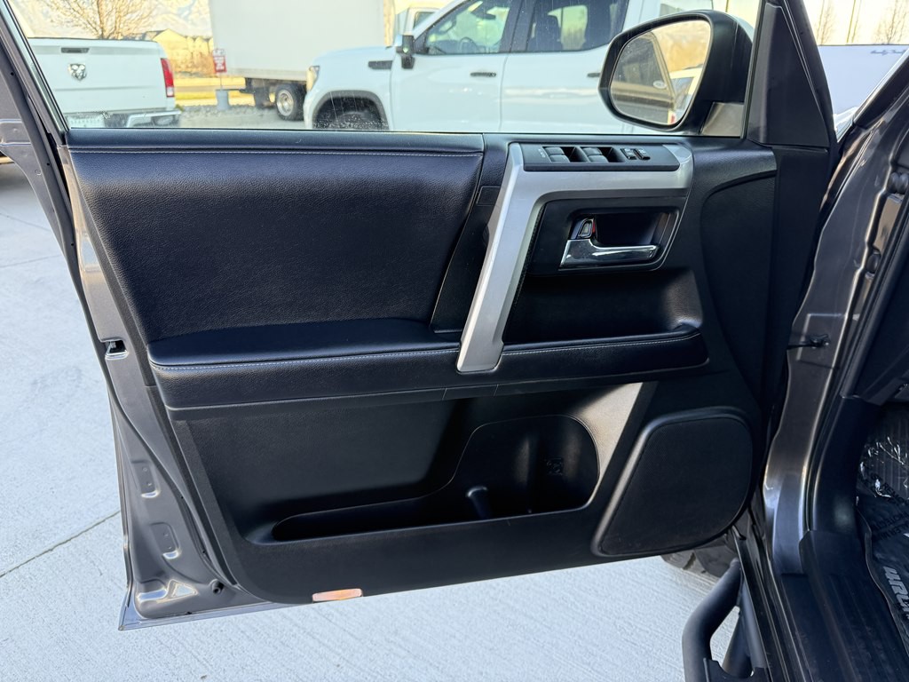 2019 Toyota 4Runner Image 29