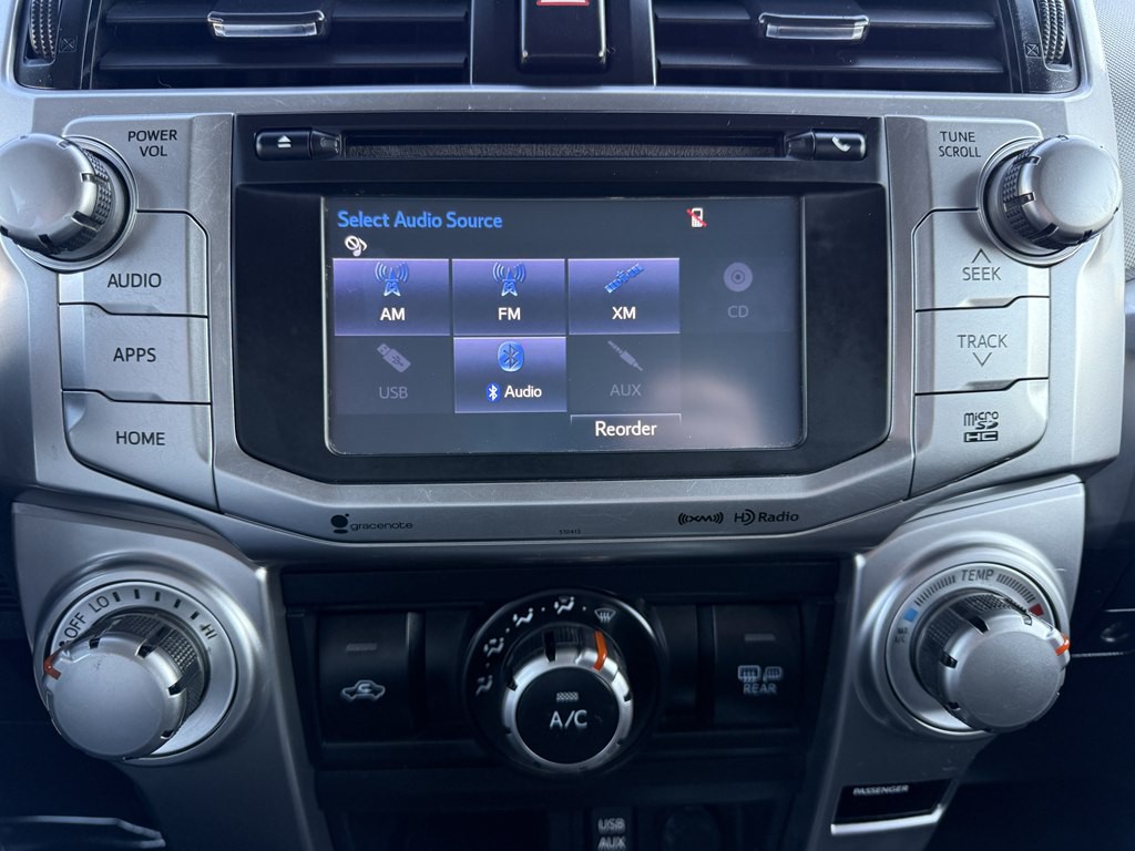 2019 Toyota 4Runner Image 35