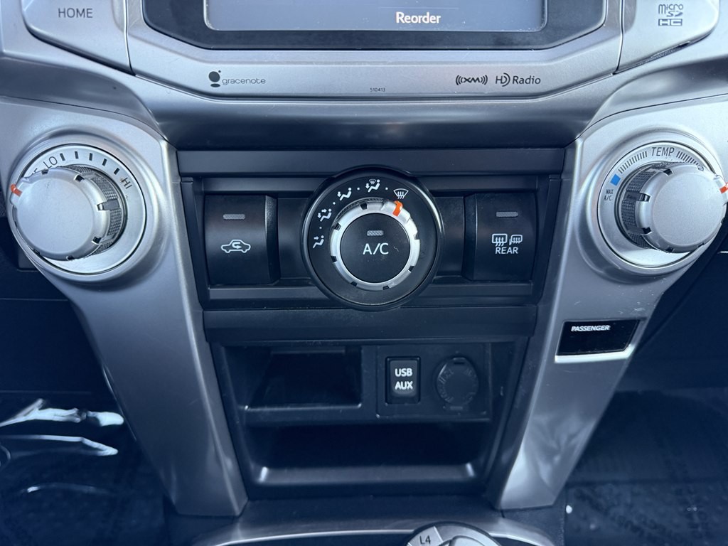 2019 Toyota 4Runner Image 39