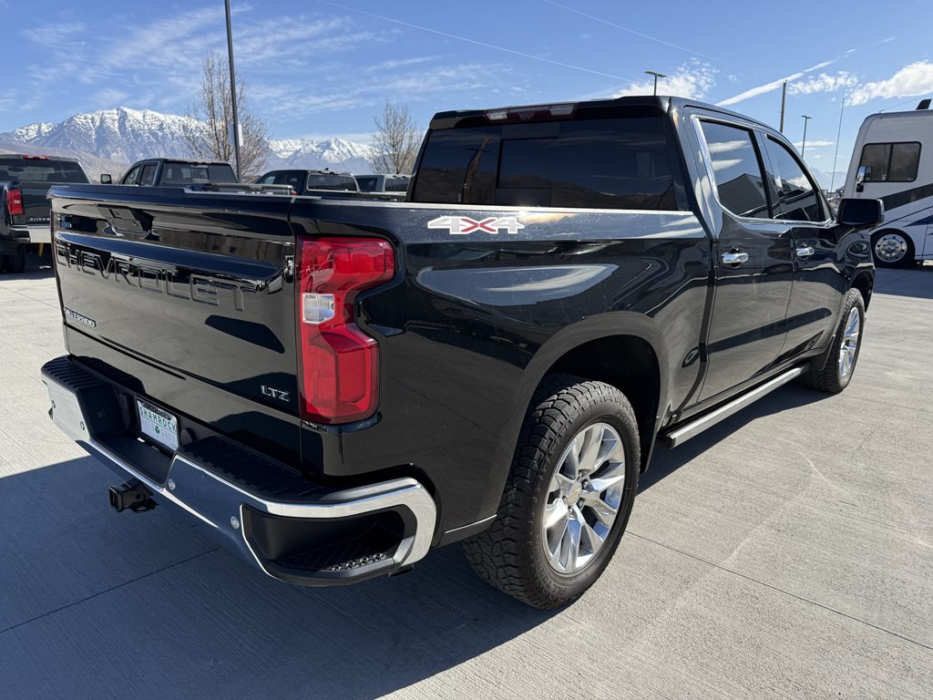 2021 Chevrolet Silverado 1500 Image 3