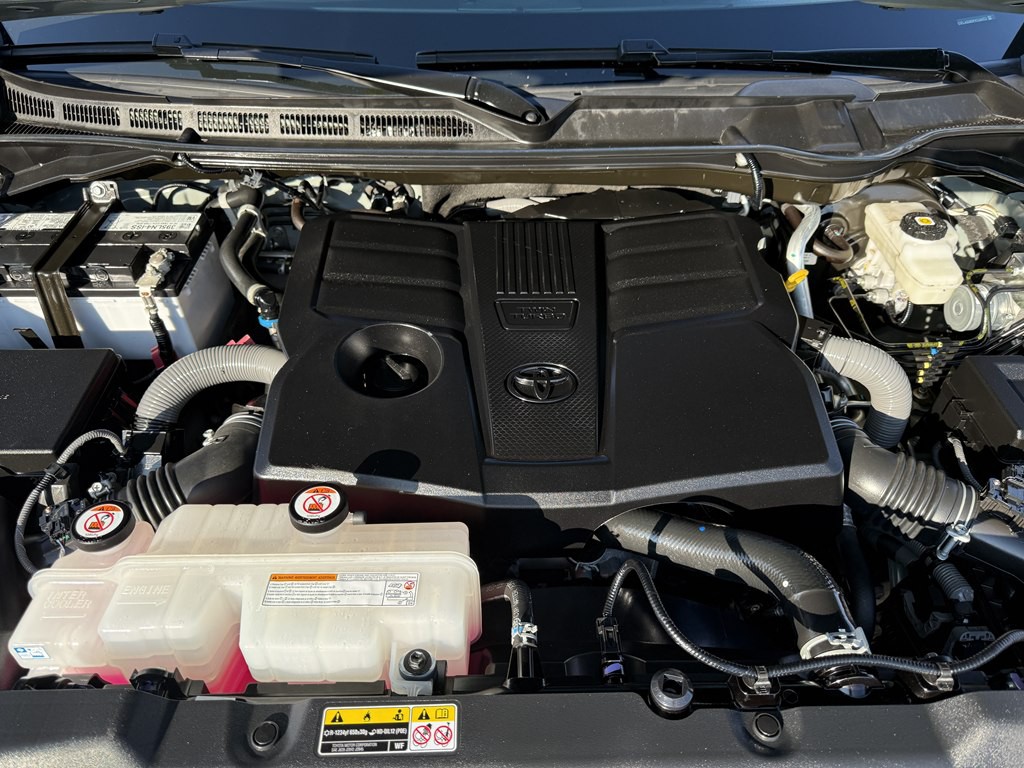 2023 Toyota Tundra Image 12