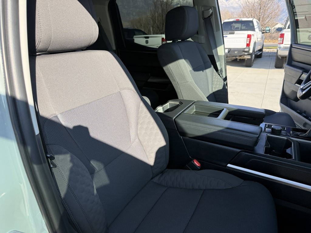 2023 Toyota Tundra Image 27