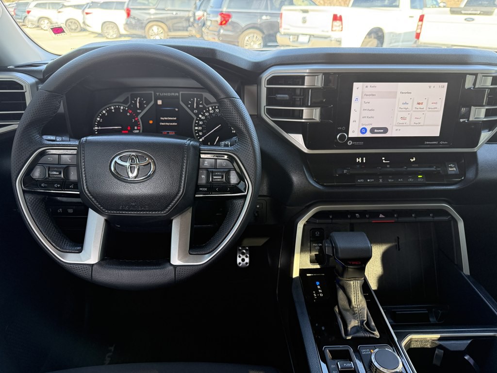 2023 Toyota Tundra Image 31