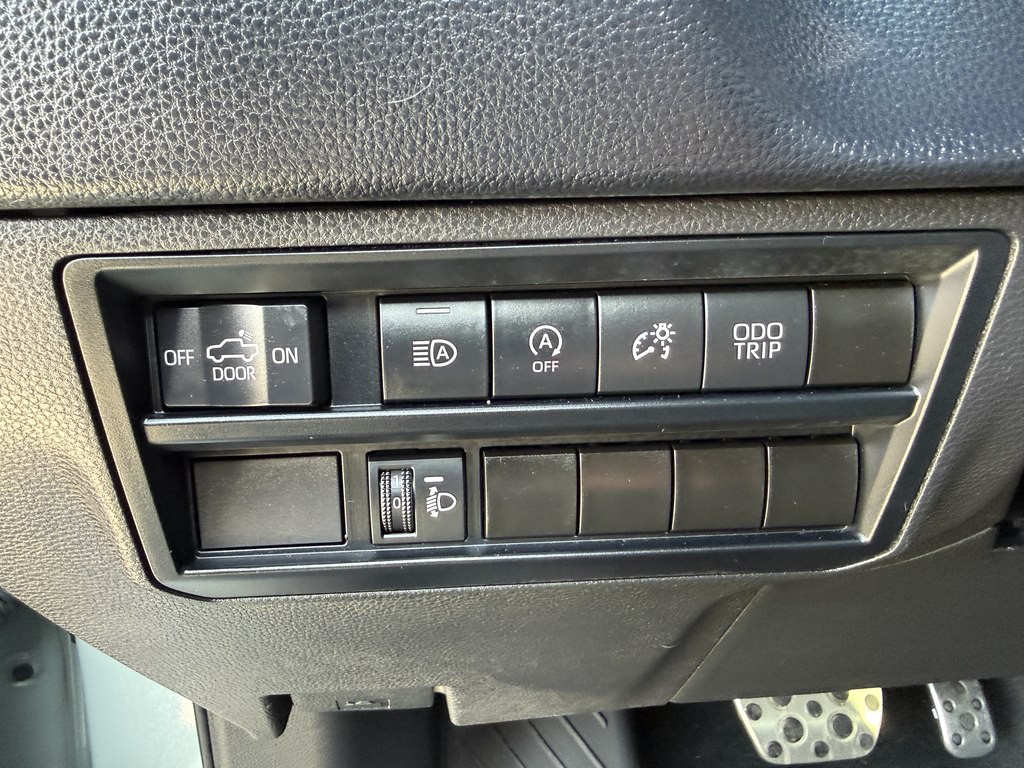 2023 Toyota Tundra Image 33