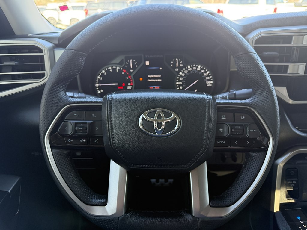 2023 Toyota Tundra Image 34