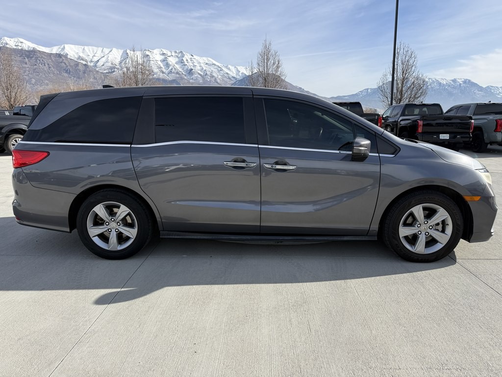 2018 Honda Odyssey Image 2