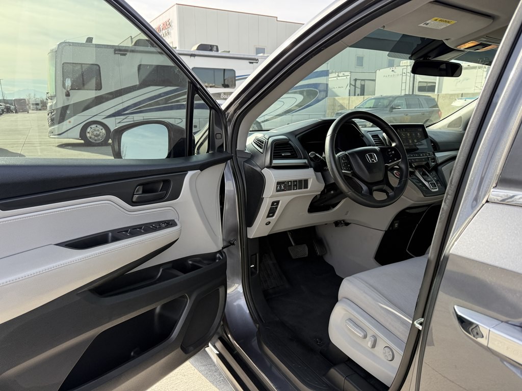 2018 Honda Odyssey Image 13