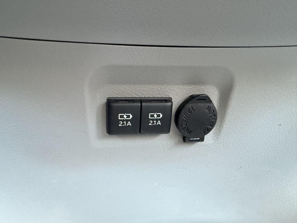 2018 Toyota Sienna Image 45