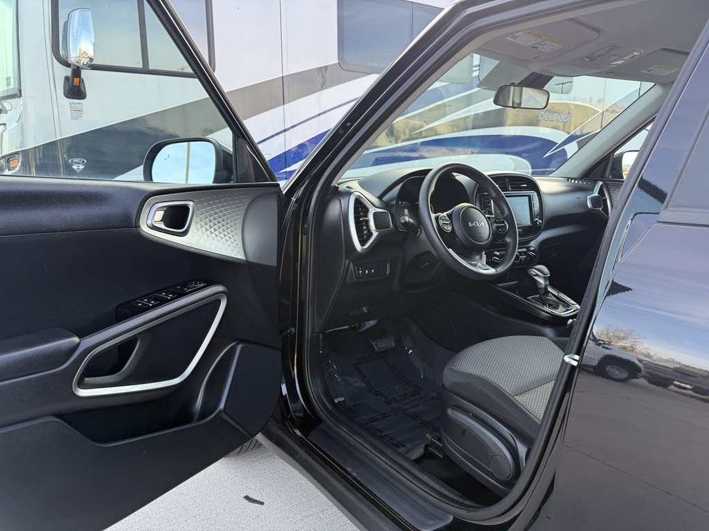 2024 Kia Soul Image 13